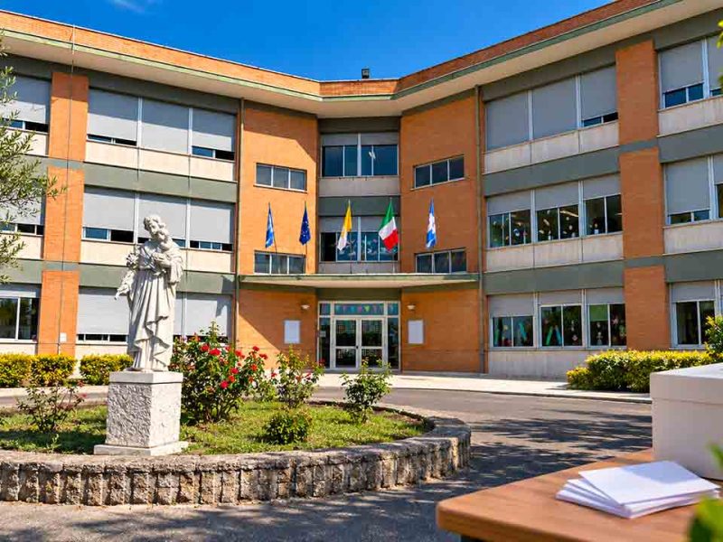 Esterno dell’Istituto San Giuseppe per le elezioni suppletive del Consiglio di Istituto 2026
